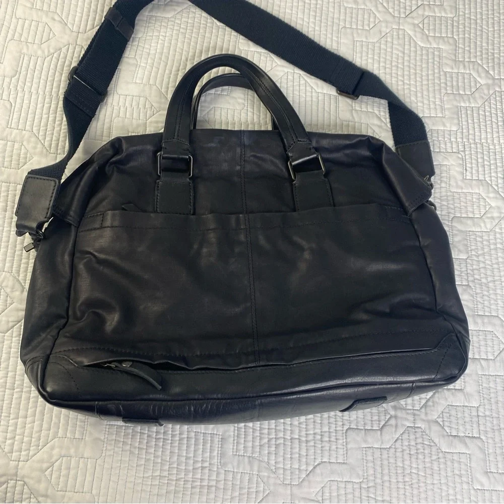 Frye Black Canvas And Leather Crossbody Travel Overnight Scout Bag